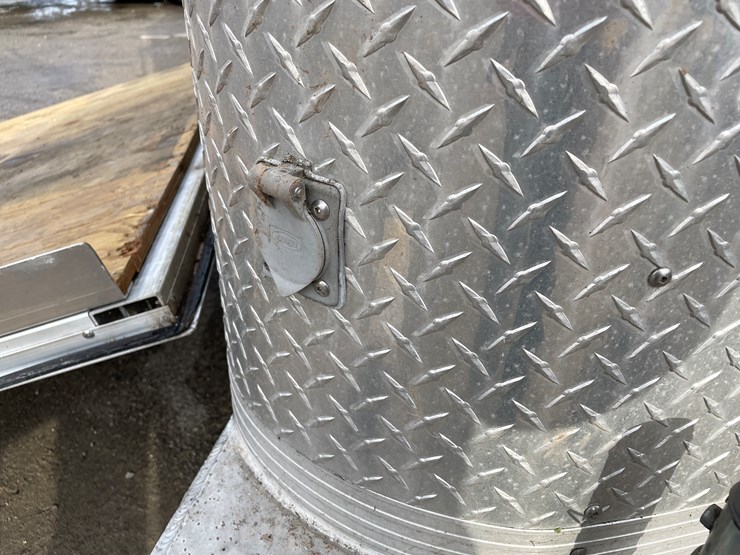 #1397-•-2001-karavan-expedition-trailer-(no-title)-(of)-image-70