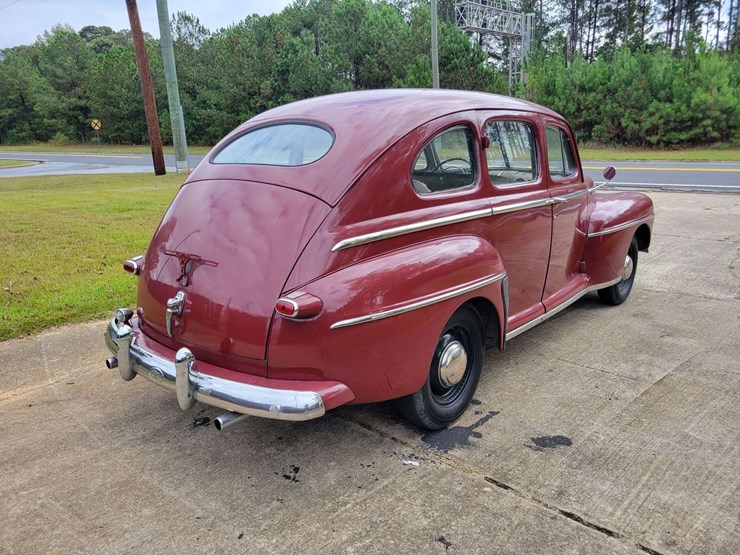 1948-ford-sedan-image-5
