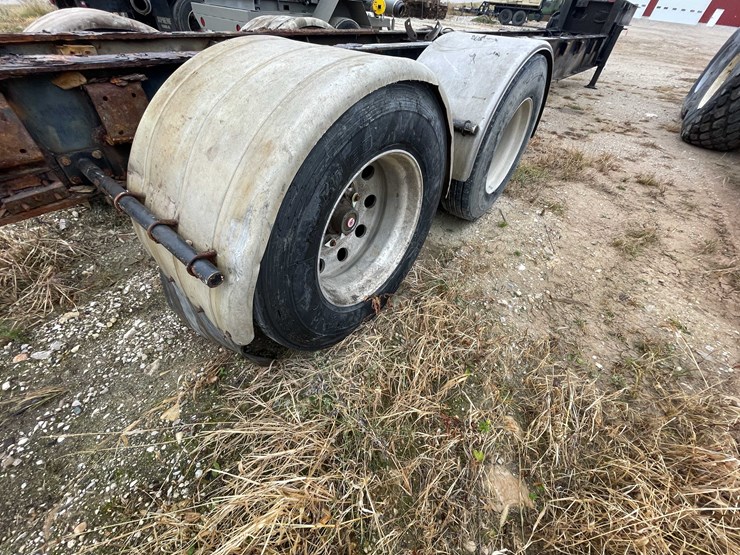 #1320-•-2002-trailer-frame-(has-wi-title)-(new-hostein,-wi)-image-31