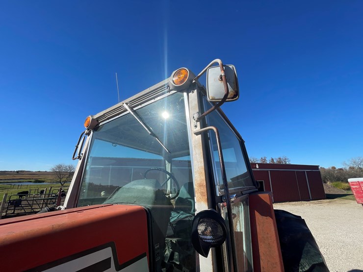 massey-ferguson-2705-image-39