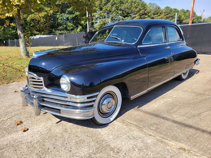 1948-packard-sedan-image-1