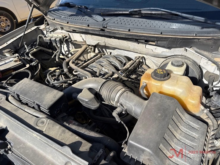 2013-ford-f150-image-18