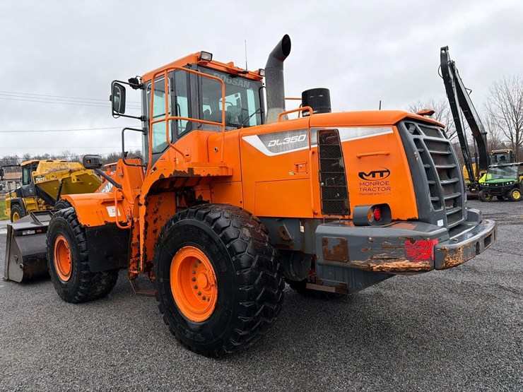 2015-doosan-dl350-5-image-7