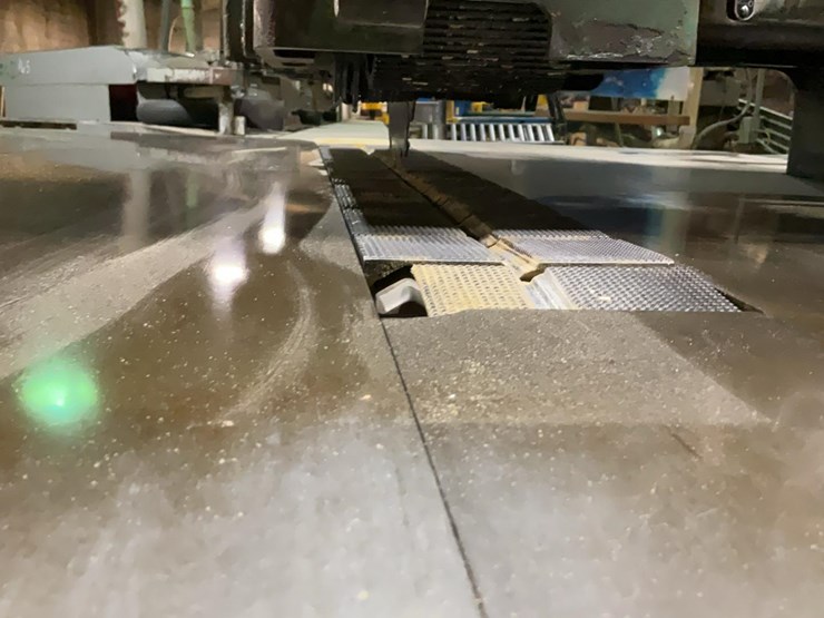 #164-•-mattison-straight-line-rip-saw-image-9