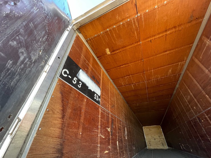 #318-•-2001-utility-trailer-mfg-co.-semi-trailer-(has-wi-title)-(denmark,-wi)-image-23