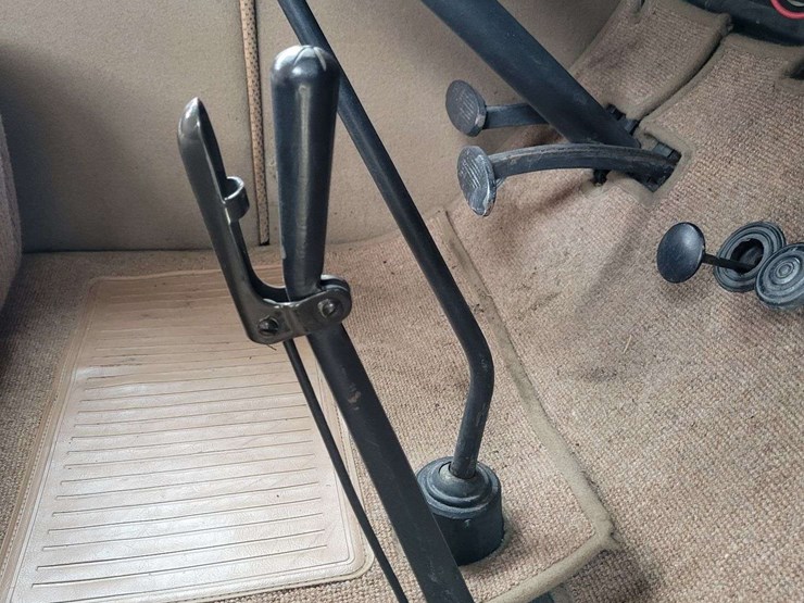 1928-pontiac-sedan-image-74