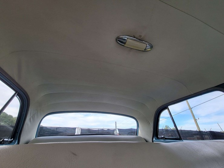 1951-dodge-sedan-image-79