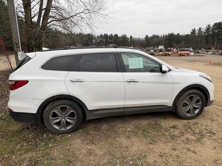 2014-hyundai-sante-fe-suv-image-4