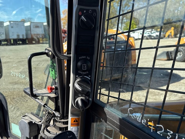 case-tv370b-image-17