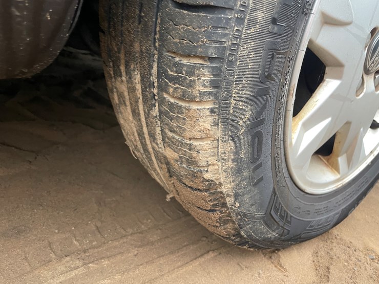 2006-volvo-xc70-image-24