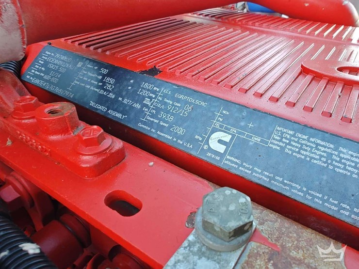 2015-peterbilt-389-image-23