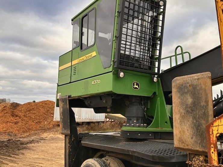 2015-deere-437d-image-2
