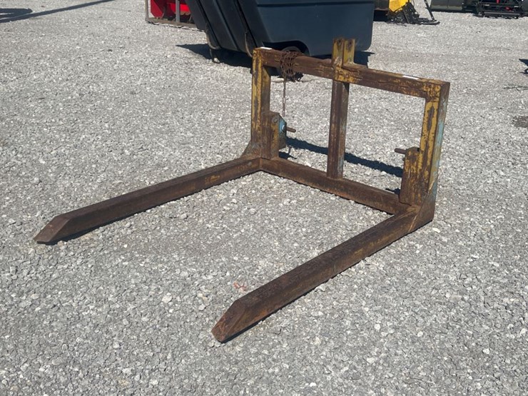 #29751-•-bale-spear-image-1