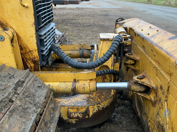 2006-deere-750j-lgp-image-45