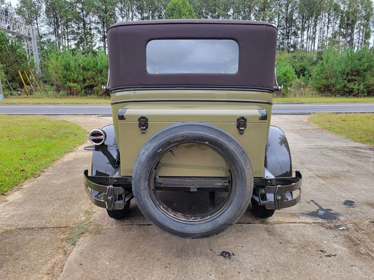 1928-pontiac-sedan-image-6