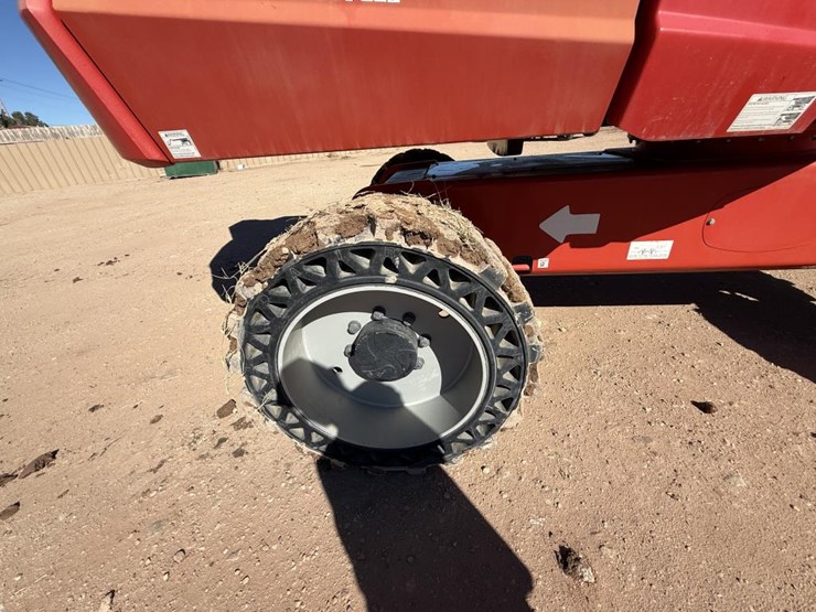 #1019-•-2020-manitou-tj85-manlift-image-17