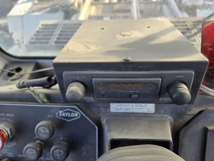 2007-taylor-ts1068-image-17