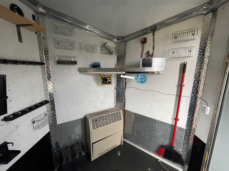 #1399-•-2018-zero-4-outdoors-6'-x-10'-all-aluminum-drop-down-ice-shanty-(of)-image-23