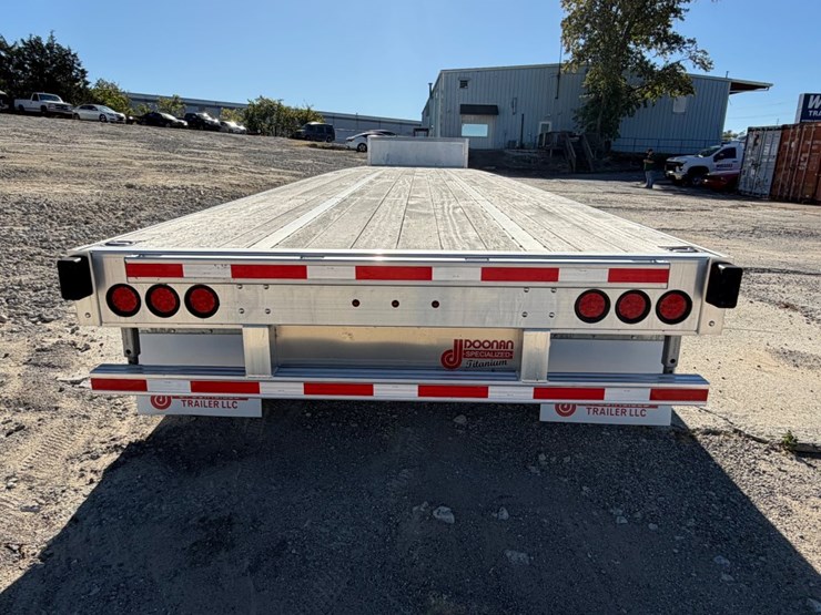 2024-doonan-titanium-image-4