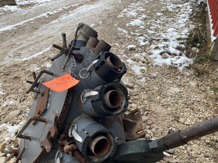 #8480-•-(16)-hose-distribution-manifold-(new-holstein,-wi)-image-7