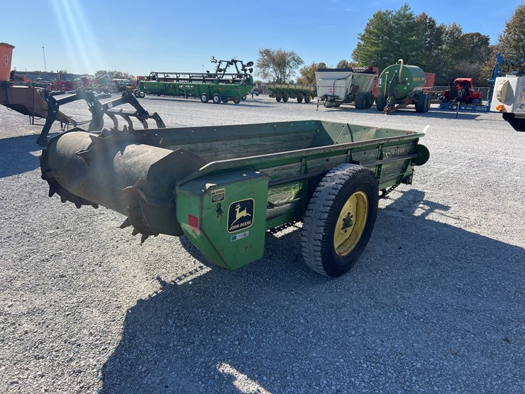 john-deere-34-image-7