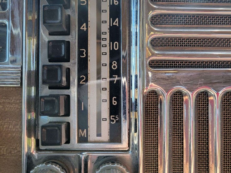 1948-plymouth-special-deluxe-image-79