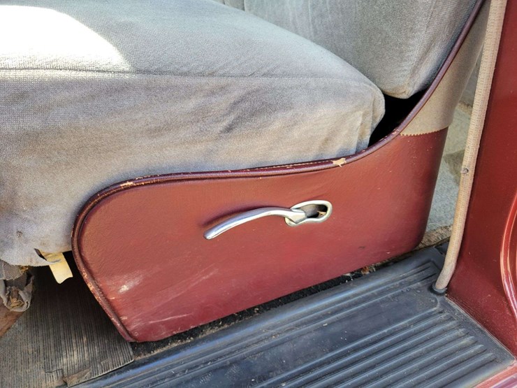 1948-plymouth-special-deluxe-image-93