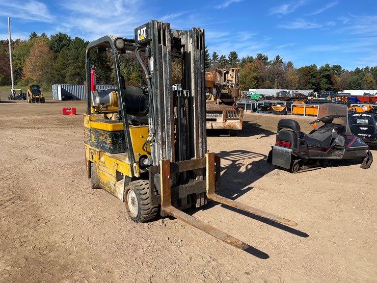 #471-•-cat-tc60e-lp-forklift-(mosinee,-wi)-image-2