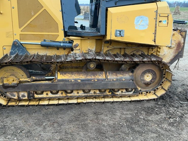 2016-deere-550k-xlt-image-19