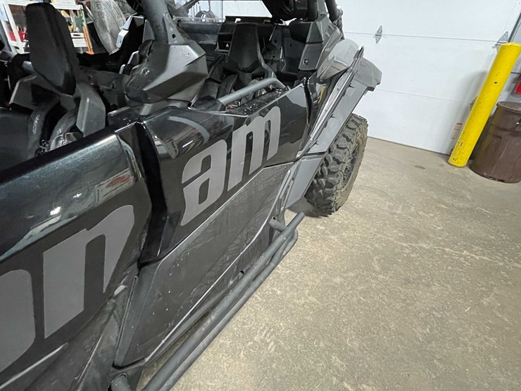 2023-can-am-maverick-x3-image-33