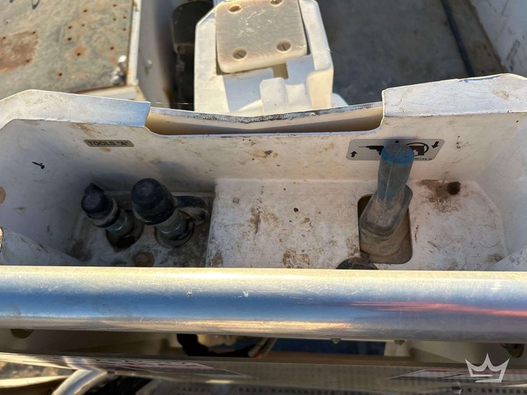 2019-ford-f550-image-30