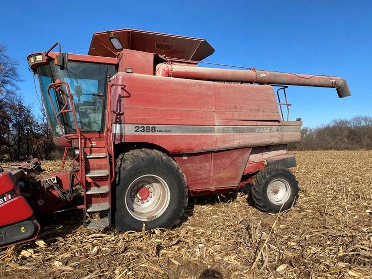case-ih-2388-image-17