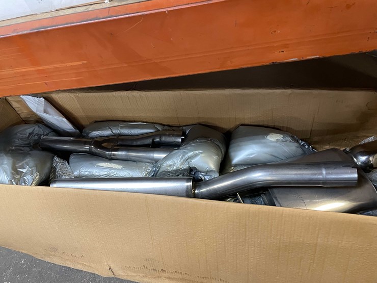 2005-magnum-300-image-1