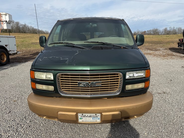 2001-gmc-1500-image-2