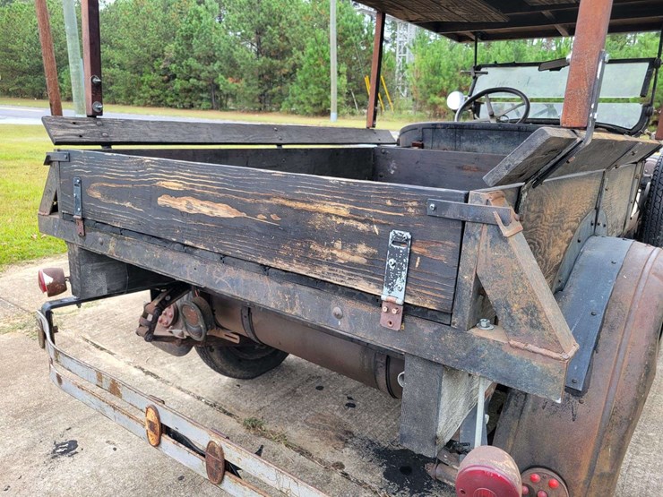 1924-dodge-brothers-truck-image-61