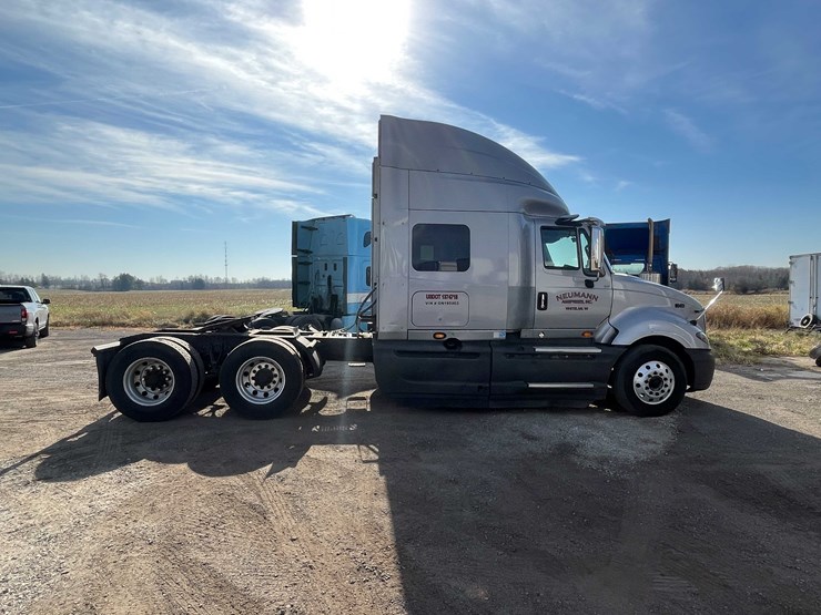 #200-•-2016-international-semi-tractor-(title-in-delay)-(denmark,-wi)-image-6