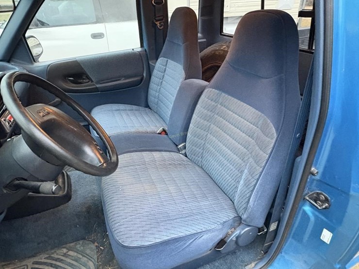 1994-ford-ranger-xlt-image-10