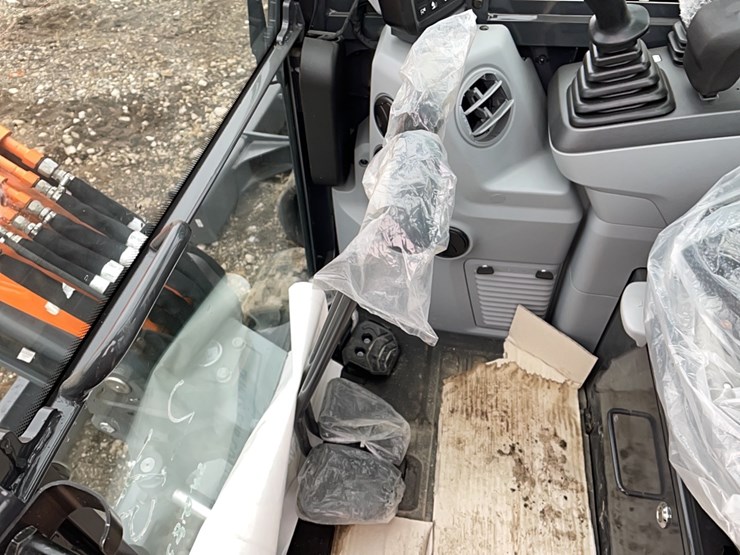 develon-dx35z-7-image-18