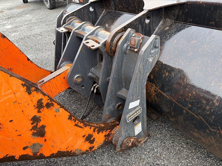 2015-doosan-dl350-5-image-14