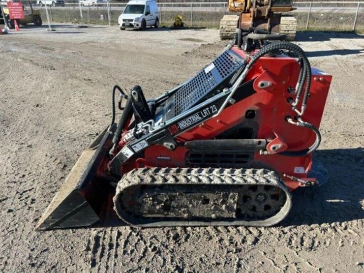 2024-agrotk-lrt23-ride-on-multi-terrain-loader-czl-image-8