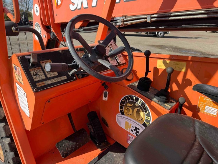 sky-trak-6042-image-16