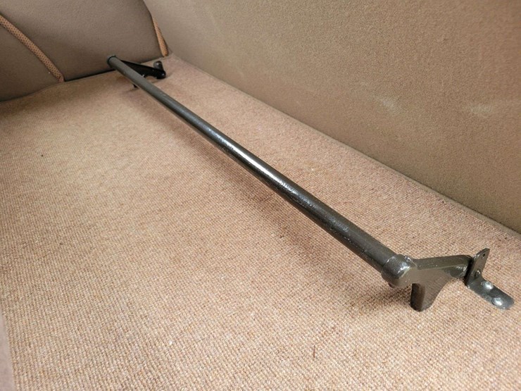 1928-pontiac-sedan-image-92