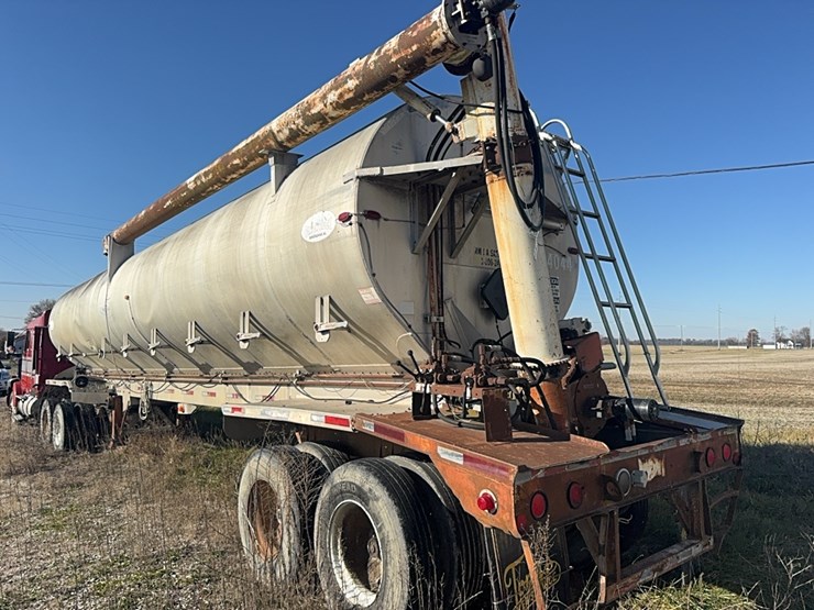 1997-pinson-aluminum-feed-delivery-trailer,-spring-suspension,-8-compartments,-*1p9ab3821vp255492*-image-6