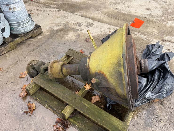 #9958-•-turn-disc-hand-clutch-(north-freedom,-wi)-image-3