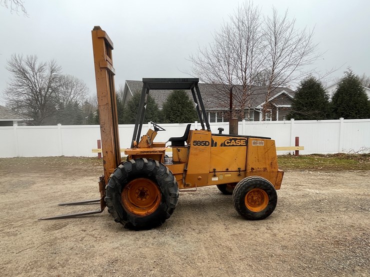 #452-•-case-585d-construction-king-forklift-(appleton,-wi)-image-2