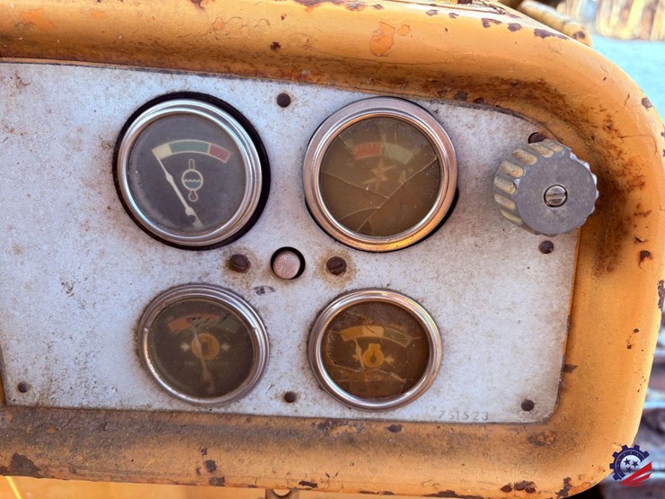 1977-caterpillar-d5-image-79