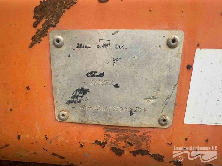 doosan-dx225-lc-image-22