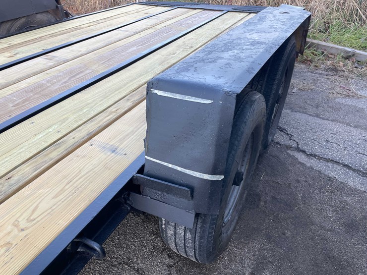 #1394-•-17'-tilt-deck-(no-title)-(of)-image-30