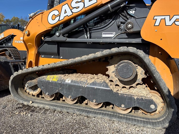 case-tv370b-image-12