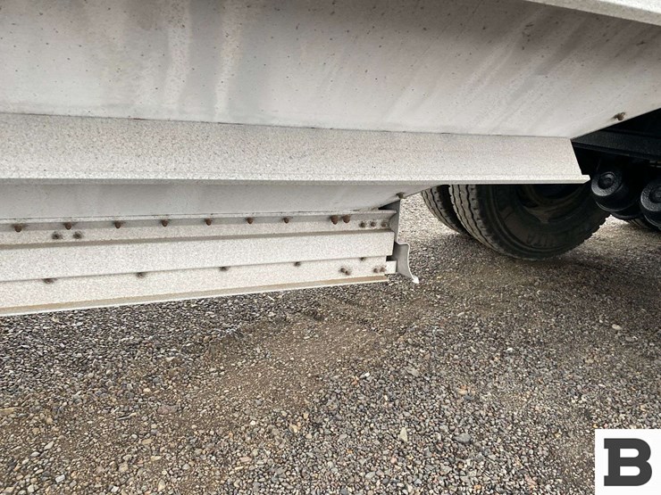 1995-wilson-48'-image-28